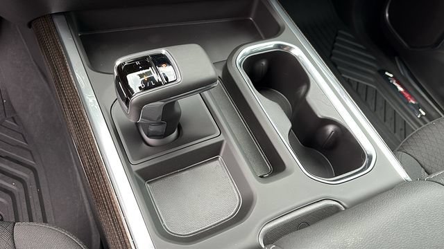 2026 Chevrolet Silverado 1500 RST - Photo 18