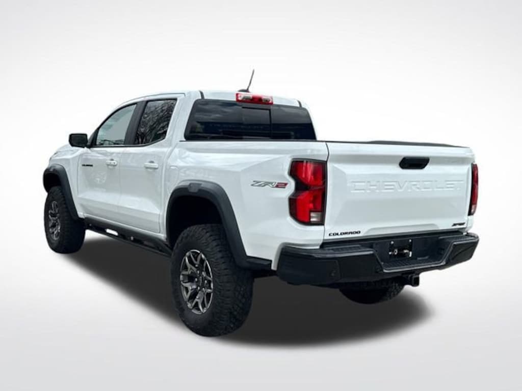 Used 2024 Chevrolet Colorado ZR2 Truck