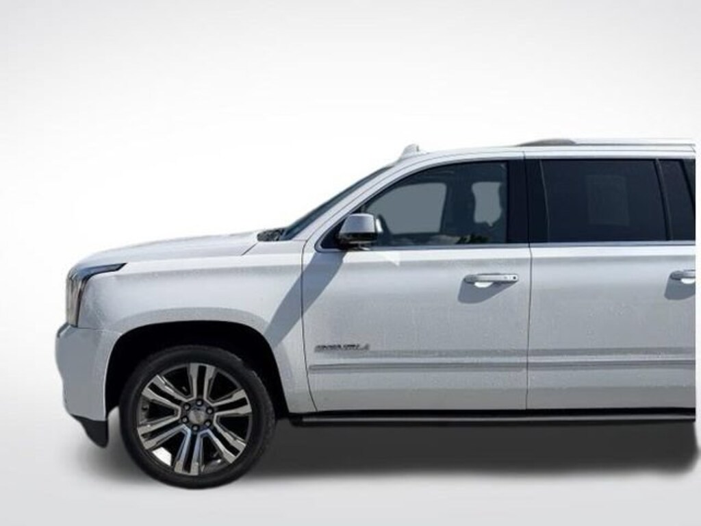 Used 2019 GMC Yukon XL Denali SUV