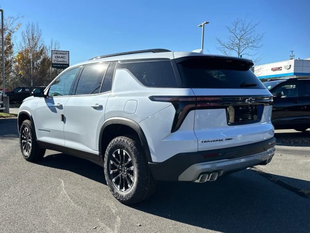 New 2026 Chevrolet Traverse Z71 SUV