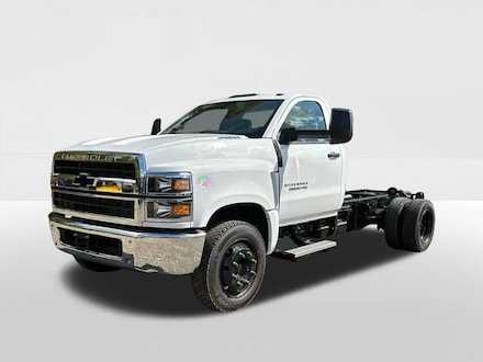 2024 Chevrolet Silverado 5500 HD Work Truck Truck
