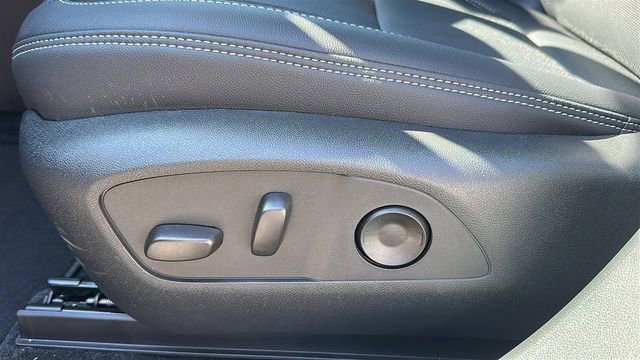 2026 Chevrolet Blazer EV LT - Photo 10
