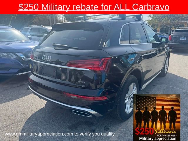 2023 Audi Q5 Premium 45 TFSI S line photo 4