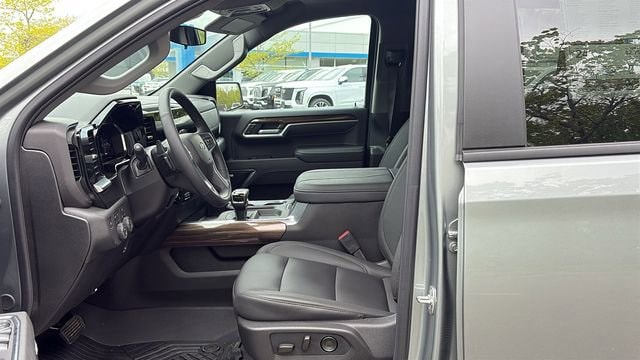 2026 Chevrolet Silverado 1500 RST - Photo 10