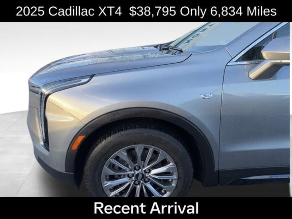 Used 2025 CADILLAC XT4 Premium Luxury SUV