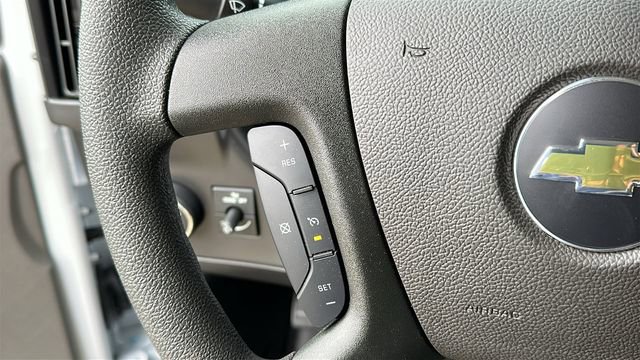 2025 Chevrolet Express Cargo Work Van - Photo 12