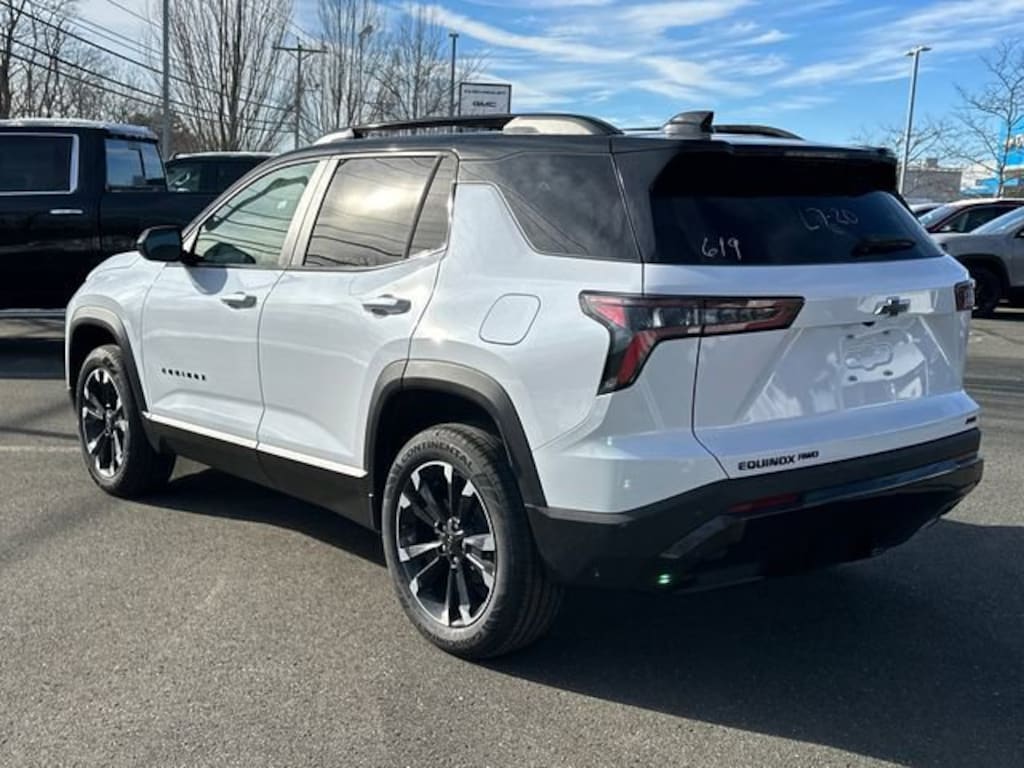 New 2026 Chevrolet Equinox RS SUV