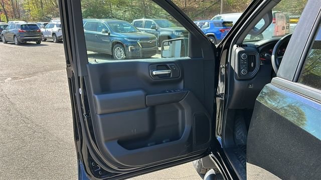 2026 Chevrolet Silverado 1500 Custom - Photo 8