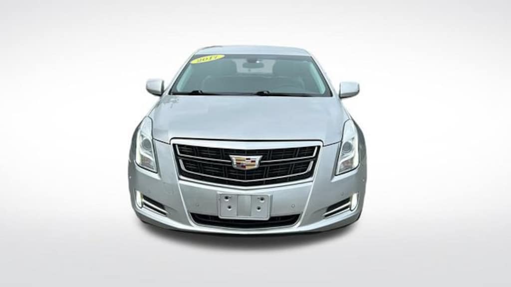 Used 2017 CADILLAC XTS Luxury Car