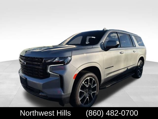 2023 Chevrolet Suburban RST's photo
