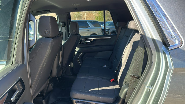 2025 Chevrolet Tahoe Fleet - Photo 20