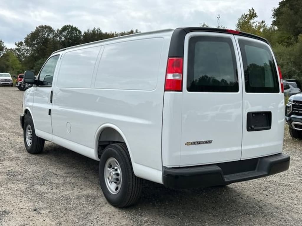 New 2025 Chevrolet Express Cargo 2500 WT Van