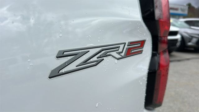 2024 Chevrolet Colorado ZR2 - Photo 26