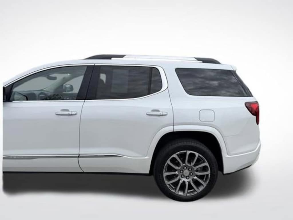 Used 2023 GMC Acadia Denali SUV