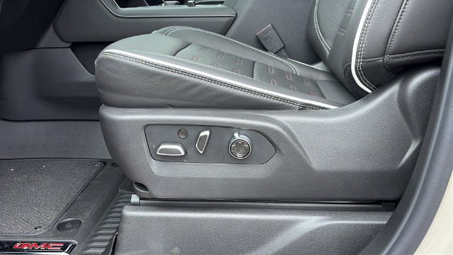 2026 GMC Sierra 2500HD AT4X - Photo 12