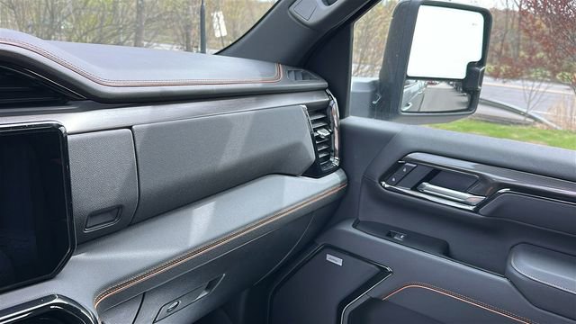 2026 GMC Sierra 2500HD AT4 - Photo 21