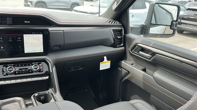 2026 GMC Sierra 3500HD AT4 - Photo 25