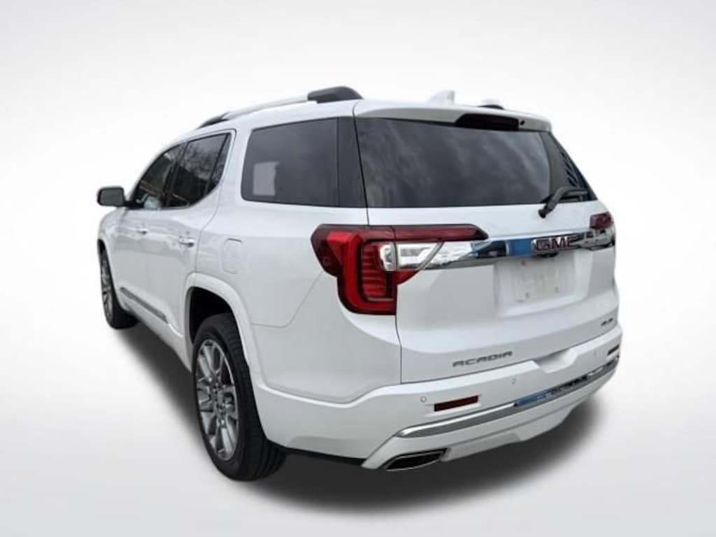 Used 2023 GMC Acadia Denali SUV