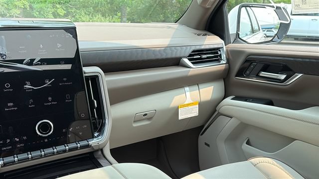 2026 GMC Yukon Denali - Photo 27