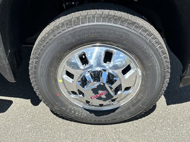 2026 GMC Sierra 3500HD SLT - Photo 7