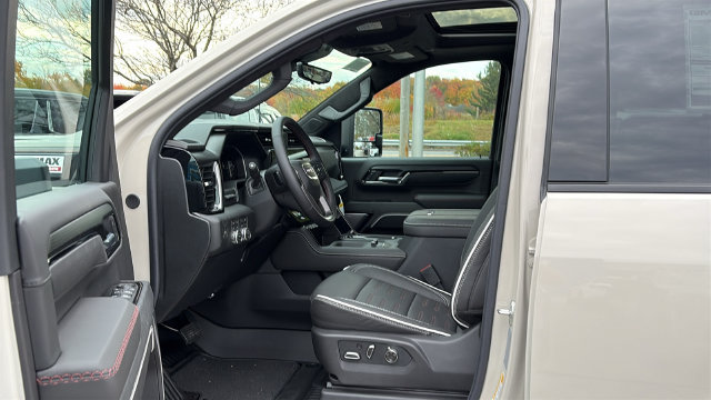2026 GMC Sierra 2500HD AT4X - Photo 11