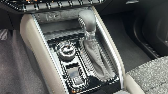 2024 Chevrolet Colorado ZR2 - Photo 19