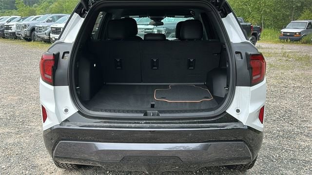 2026 GMC Terrain AT4 - Photo 27