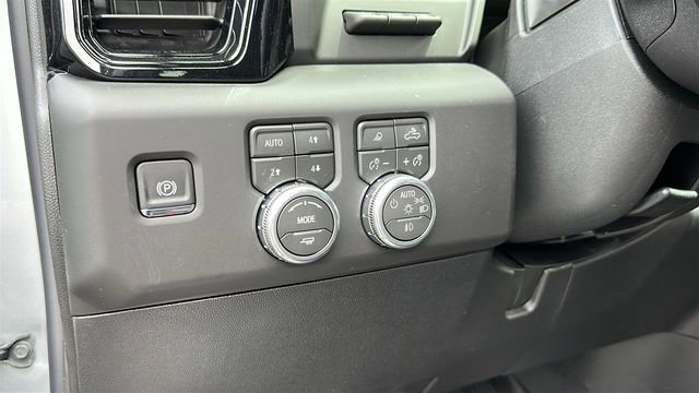 2026 GMC Sierra 2500HD AT4 - Photo 11