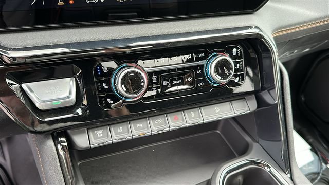 2026 GMC Sierra 2500HD AT4 - Photo 19