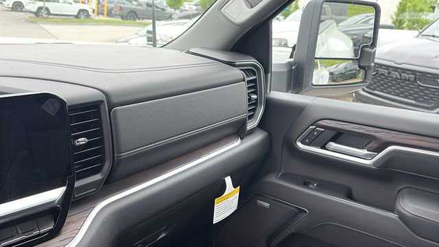 2026 GMC Sierra 3500HD SLT - Photo 19