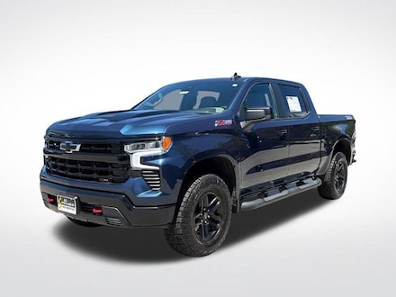 2022 Chevrolet Silverado 1500 LT Trail Boss Truck Crew Cab