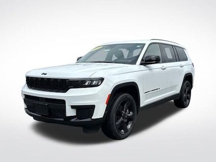 2023 Jeep Grand Cherokee L Altitude 4x4 SUV