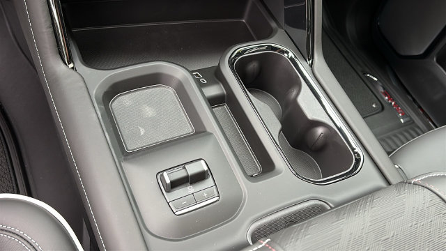 2026 GMC Sierra 2500HD AT4X - Photo 21