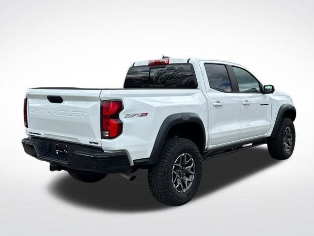 2024 Chevrolet Colorado ZR2 - Photo 4
