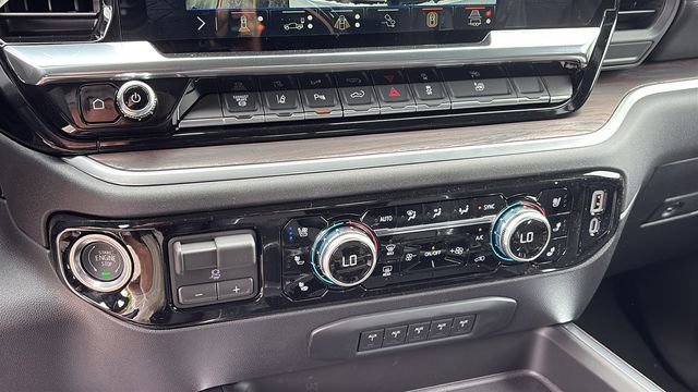 2026 GMC Sierra 3500HD SLT - Photo 18