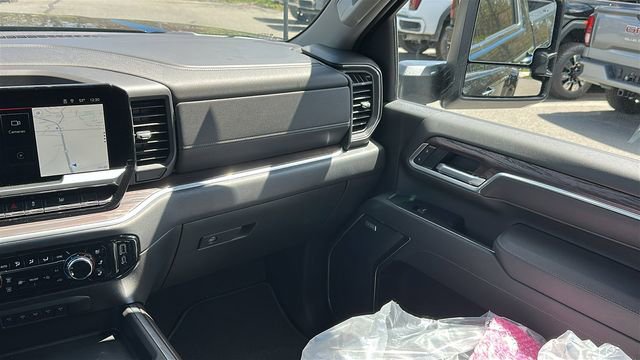2026 GMC Sierra 3500HD SLT - Photo 26