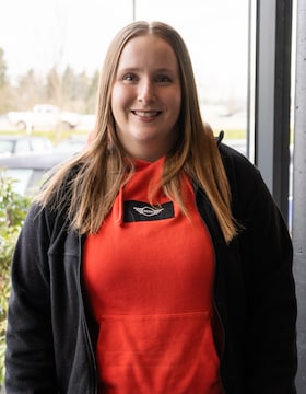 Staff member Kathryn from 58f5ef257c94