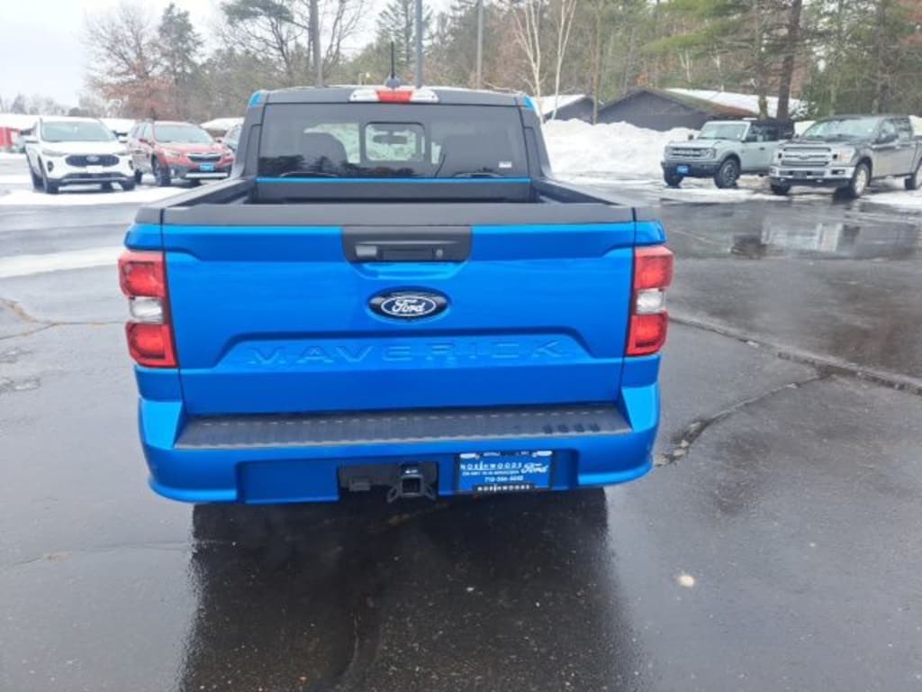 New 2026 Ford Maverick Lobo High Truck SuperCrew