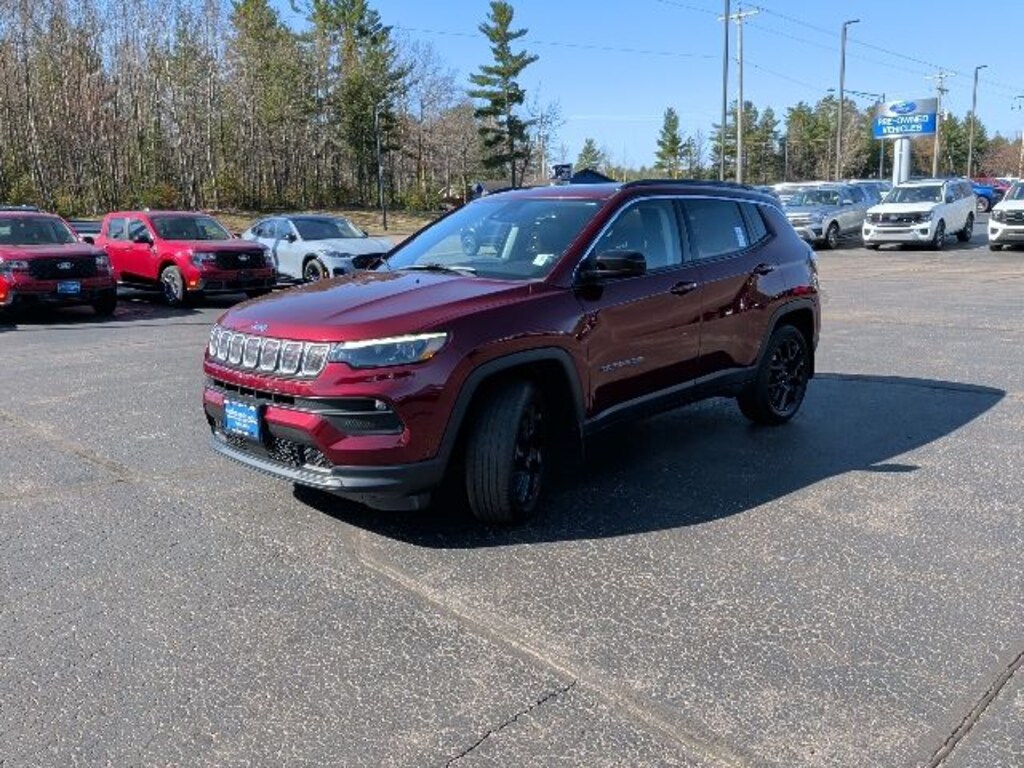 Used 2022 Jeep Compass Latitude Lux SUV