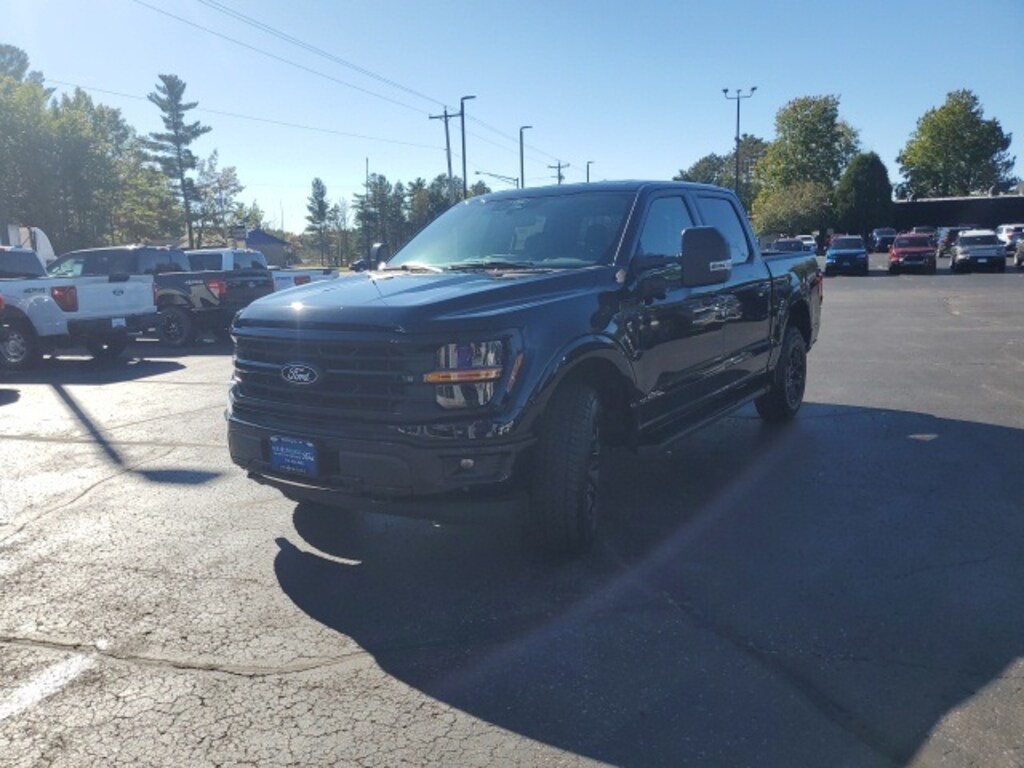 New 2025 Ford F-150 XLT Truck SuperCrew Cab