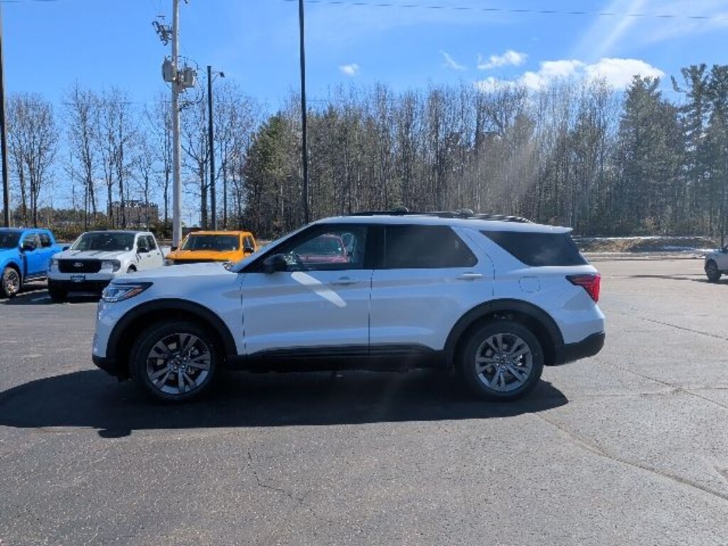 New 2026 Ford Explorer Active SUV