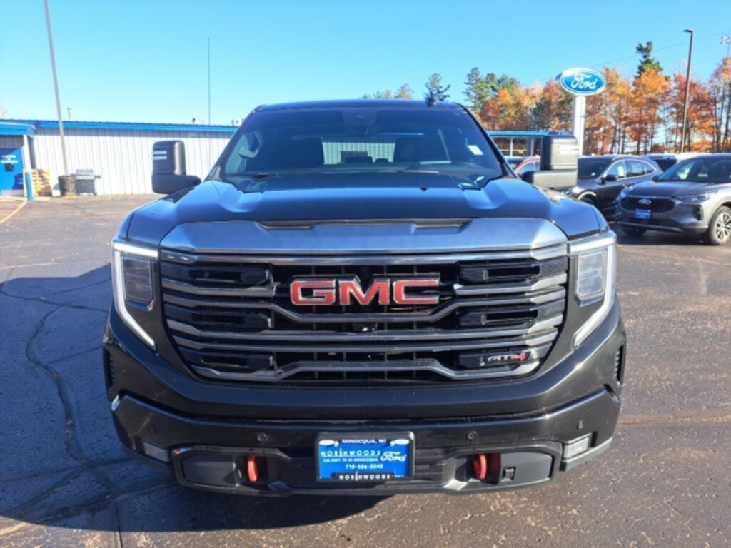 Used 2023 GMC Sierra 1500 AT4 Truck Crew Cab