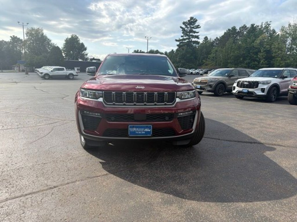 Used 2026 Jeep Grand Cherokee Limited SUV