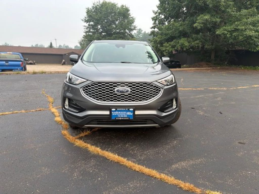 Certified 2024 Ford Edge SUV