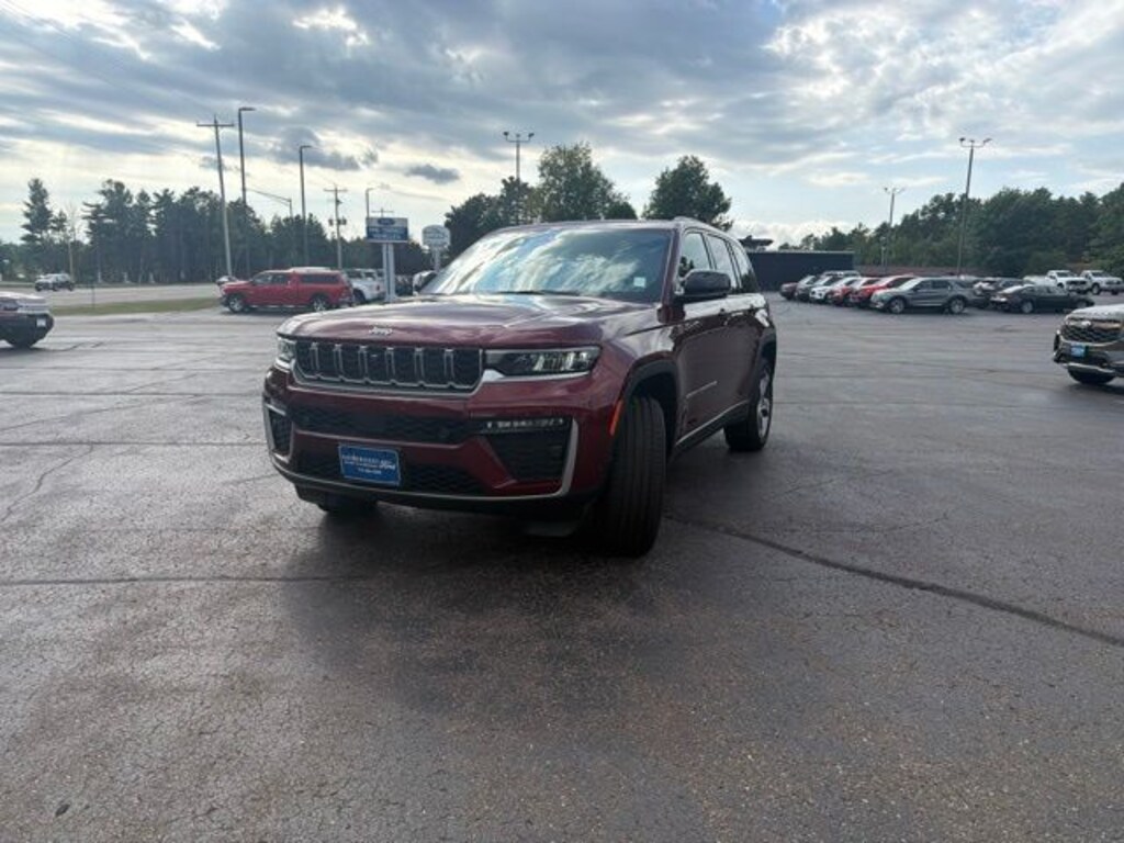 Used 2026 Jeep Grand Cherokee Limited SUV