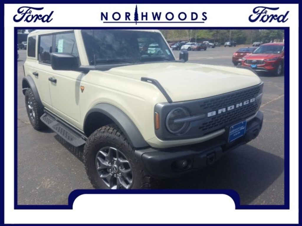 New 2025 Ford Bronco Badlands SUV