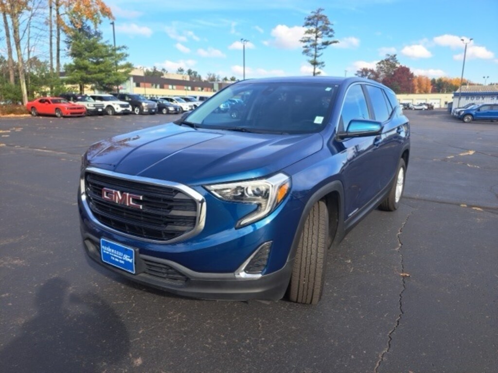 Used 2021 GMC Terrain SLE SUV