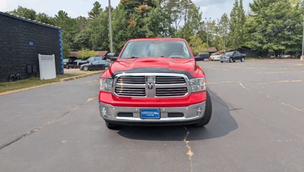 Used 2016 Ram 1500 SLT Truck Crew Cab