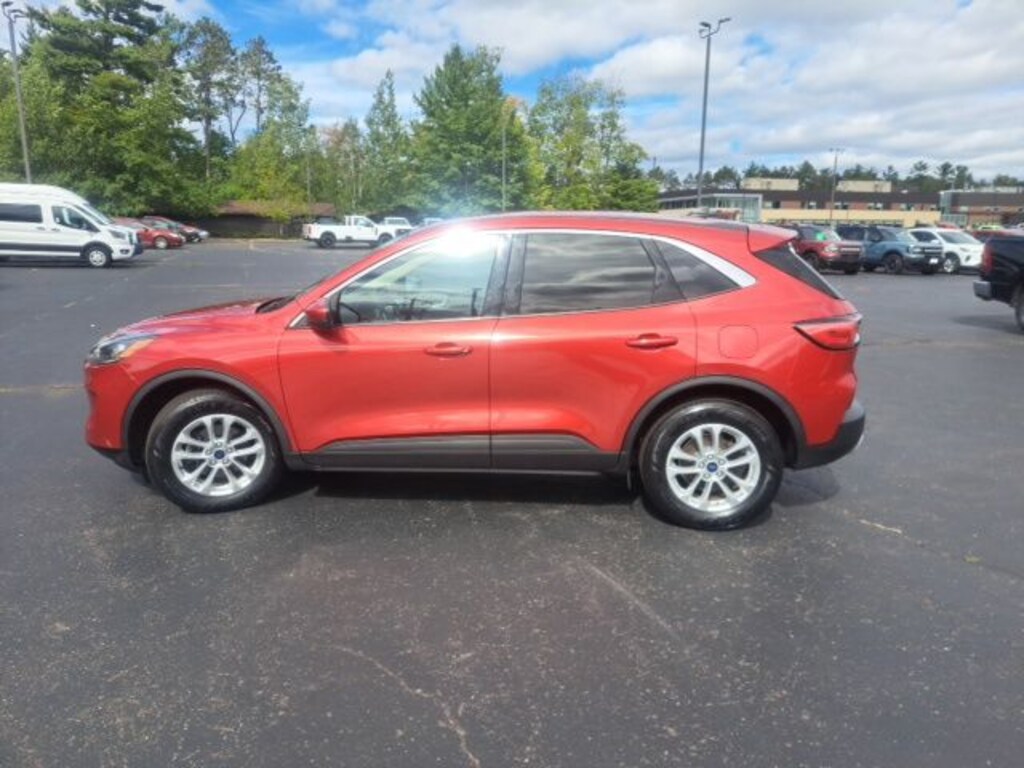 Used 2020 Ford Escape SE SUV