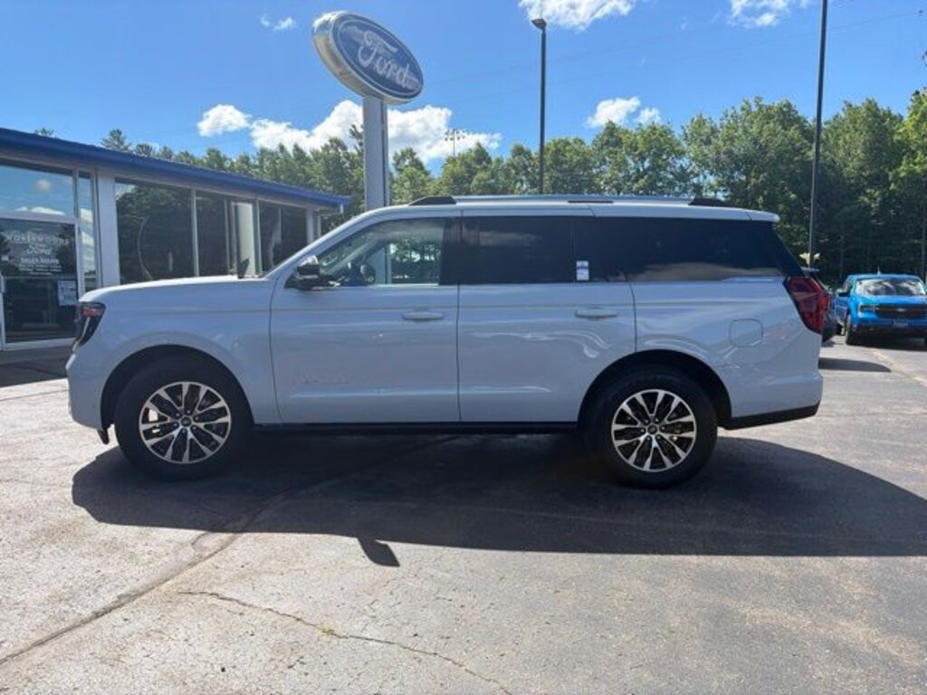 Certified 2025 Ford Expedition Platinum SUV